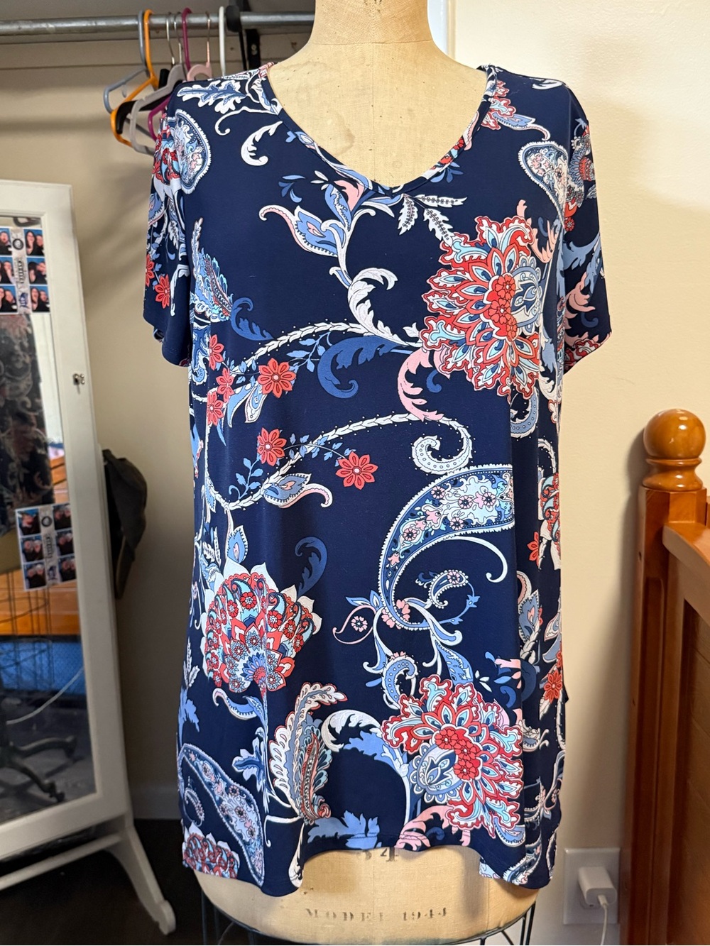 Cato Navy Paisley V-Neck Short Sleeve Tunic